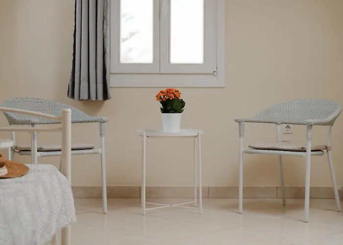 Stella's In Naxos ' 80sqm Sea View ' 50m From Hébergement de vacances Agia Anna (Naxos)