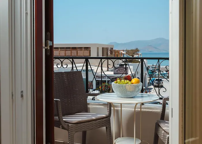 Stella's In Naxos ' 80sqm Sea View ' 50m From Hébergement de vacances Agia Anna (Naxos)